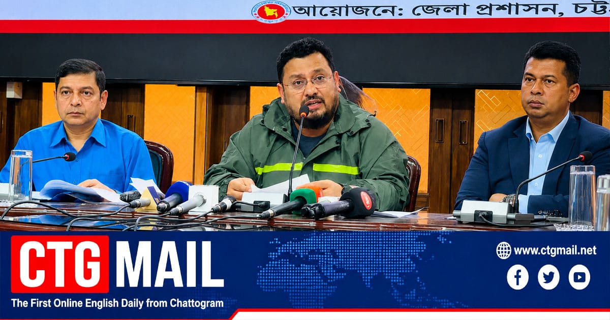 State Minister Mir Helal speaks at a press briefing in Chattogram, urging people to leave high-risk hill settlements as heavy rain increases the risk of landslides.