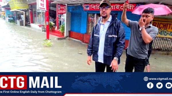 CCC Mayor inspects Katalganj Waterlogging