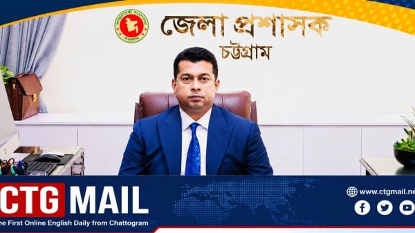 Chattogram Deputy Commissioner Mohammad Zahidul Islam Miah briefing journalists on emergency flood response after cancelling all leave for district administration officials.